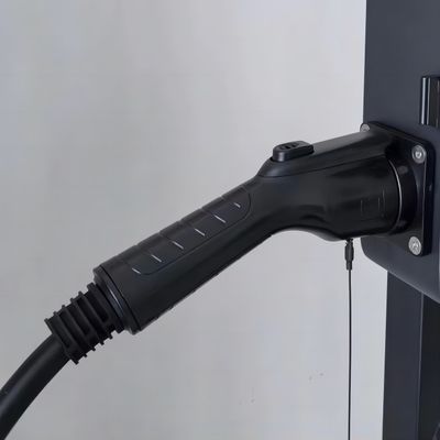14 kW Dual Connector EV Schnellladestation mit 200-220v Eingangsspannung GB-Standard