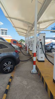 GBT CCS-Schnittstelle Standard-Elektrofahrzeug 160KW Gleichstrom-Schnellladegerät für kommerzielle Fahrzeuge